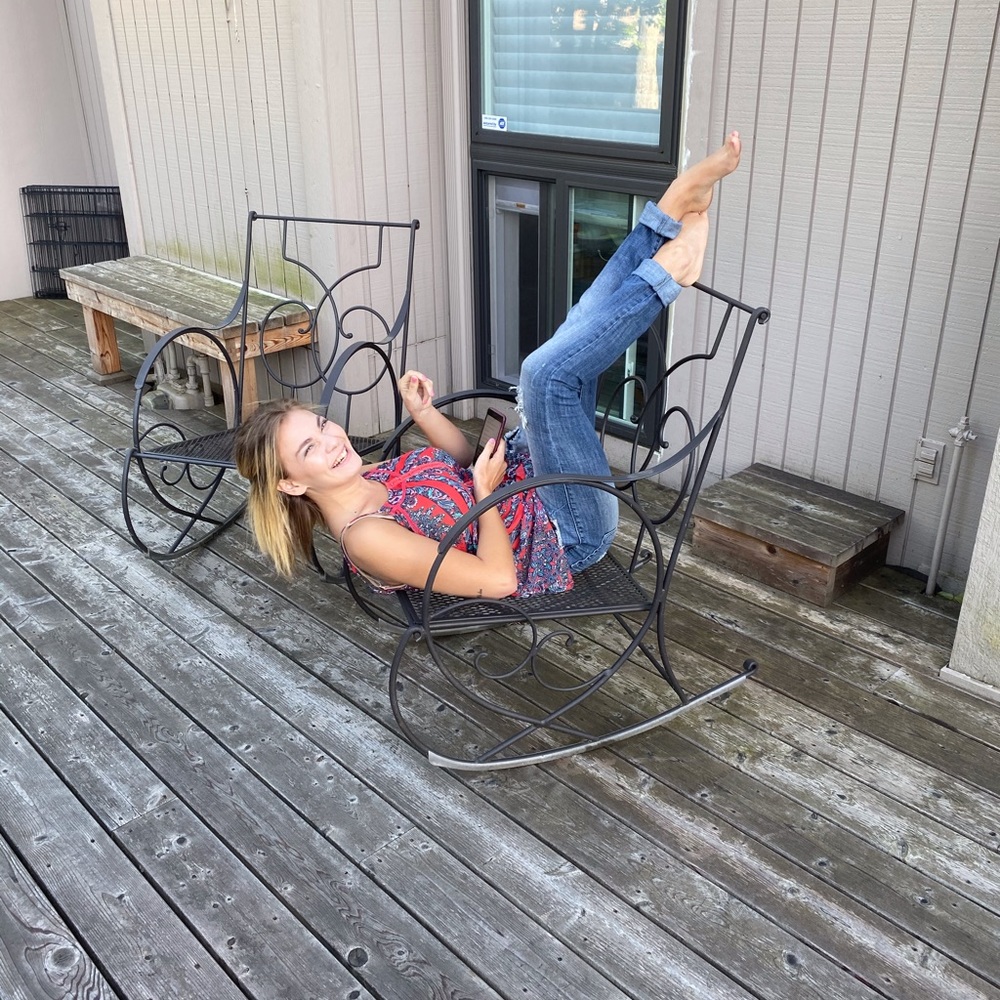 Meet your Posher, Sav